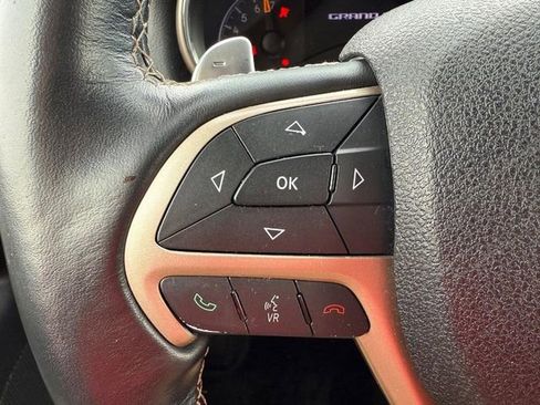 Used 2016 Jeep Grand Cherokee Limited w/ Trailer Tow Group IV image 22