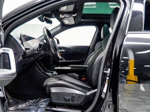 Used 2025 BMW X2 xDrive28i image 35