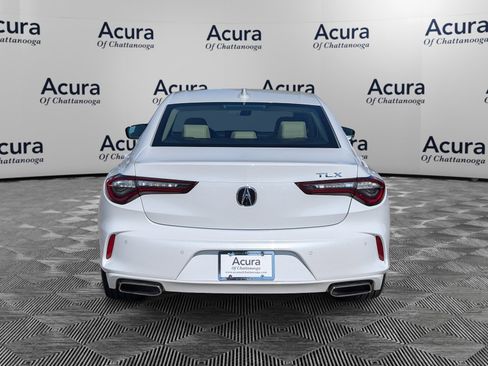 Certified 2025 Acura TLX w/ Technology Package image 6