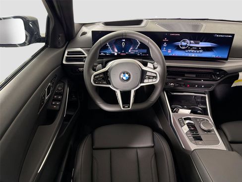 New 2026 BMW 330i Sedan w/ M Sport Package RWD image 22