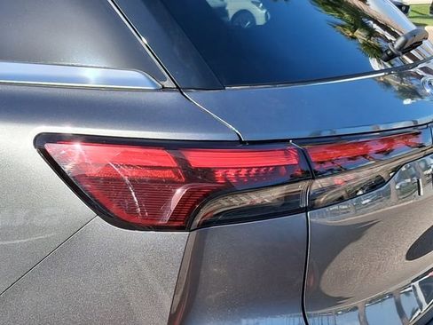 Used 2024 INFINITI QX60 Luxe FWD image 7