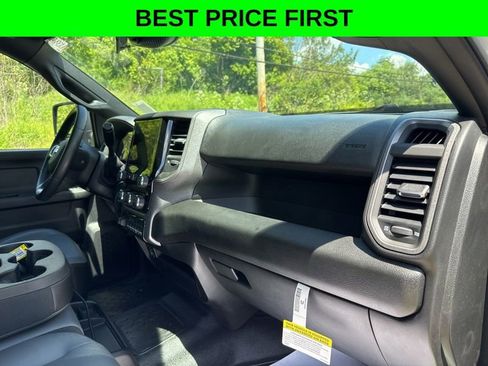 New 2026 RAM 5500 Tradesman w/ Chrome Appearance Group AWD/4WD image 19