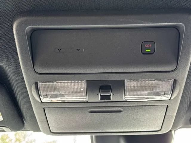 Certified 2025 Nissan Frontier Pro-X RWD image 18