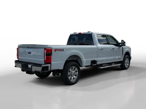 Certified 2025 Ford F350 Lariat w/ Chrome Package AWD/4WD image 5