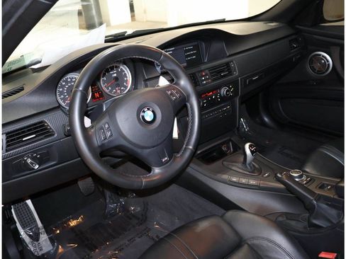 Used 2011 BMW M3 Convertible RWD image 14