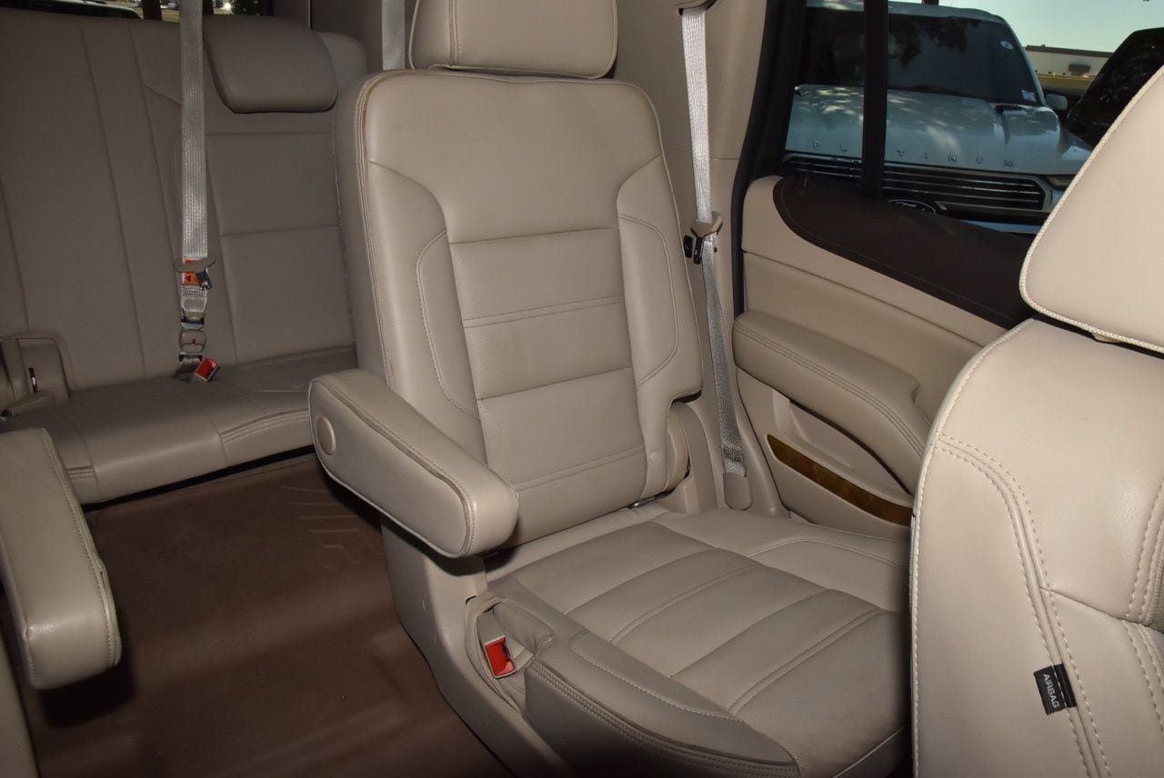 Used 2017 GMC Yukon Denali w/ Open Road Package AWD/4WD image 23
