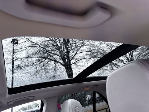 Used 2022 Mercedes-Benz GLE 350 GLE 350 image 12