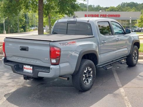 Used 2019 Toyota Tacoma TRD Off-Road w/ Technology Package AWD/4WD image 25