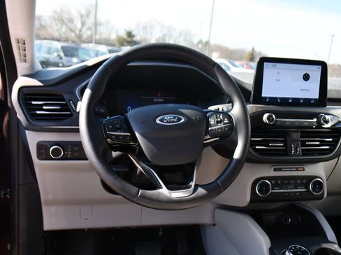 Used 2023 Ford Escape Active image 12