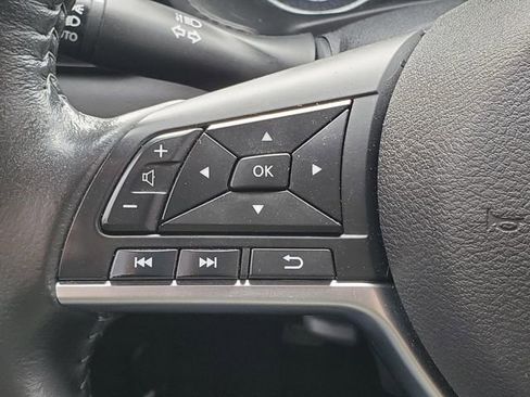 Certified 2022 Nissan Sentra SV w/ All-Weather Package image 18