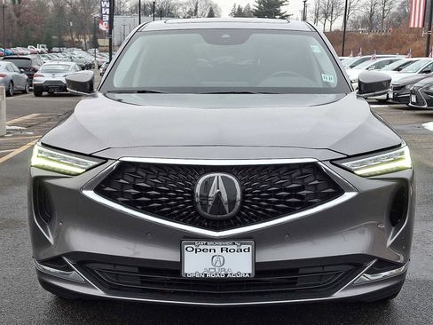 Used 2023 Acura MDX SH-AWD w/ Technology Package image 2