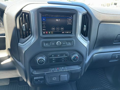 Used 2020 Chevrolet Silverado 2500 Custom w/ Custom Value Package AWD/4WD image 24