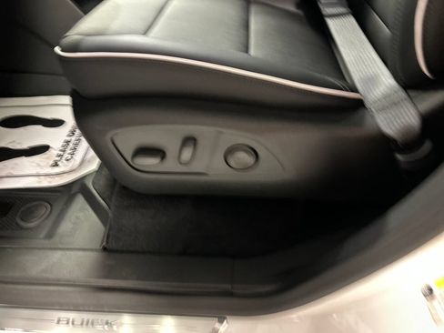 New 2026 Buick Enclave Preferred w/ Power Package AWD/4WD image 11