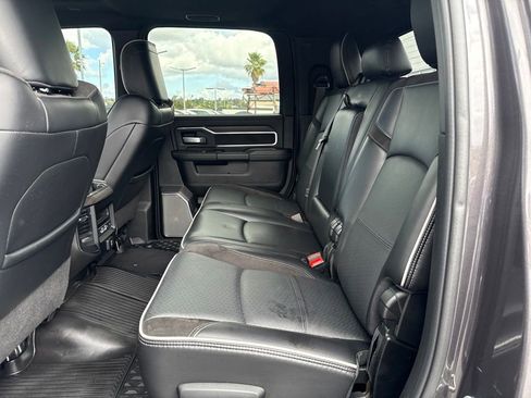 Certified 2025 RAM 3500 Laramie AWD/4WD image 19