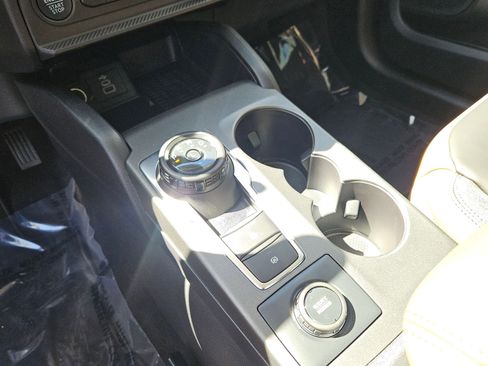 New 2025 Ford Bronco Sport Outer Banks image 10