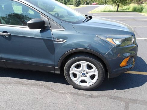 Used 2018 Ford EcoSport SE w/ SE Cold Weather Package AWD/4WD image 32