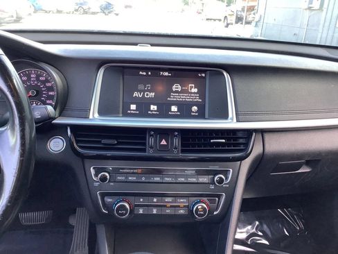 Used 2019 Kia Optima S FWD image 20