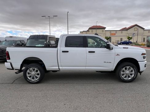 New 2026 RAM 2500 Big Horn AWD/4WD image 9