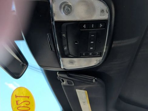 Used 2021 Chrysler 300 S w/ S Model Appearance Package image 20