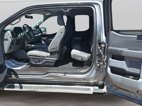 Used 2022 Ford F150 XLT w/ Equipment Group 302A High AWD/4WD image 13