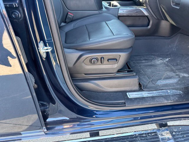 Used 2021 Chevrolet Silverado 3500 LTZ w/ LTZ Plus Package AWD/4WD image 14