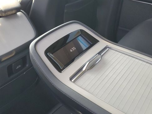 New 2026 Lincoln Navigator Reserve image 29