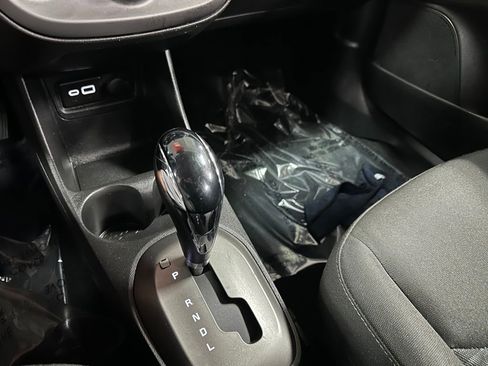 Used 2021 Chevrolet Spark LT image 21