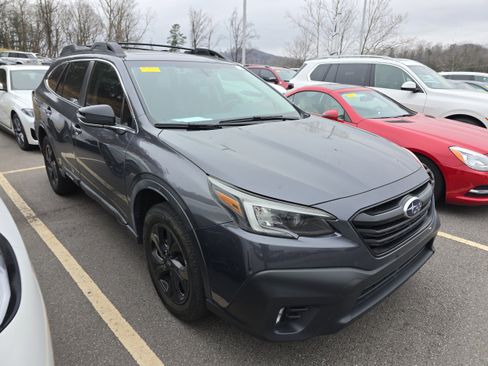Used 2020 Subaru Outback Onyx Edition XT image 1
