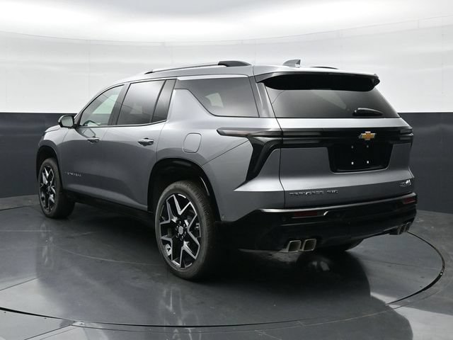 Used 2026 Chevrolet Traverse High Country w/ LPO, Floor Liner Package AWD/4WD image 8