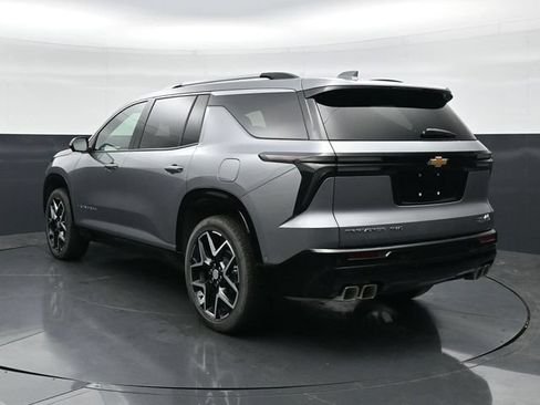 Used 2026 Chevrolet Traverse High Country w/ LPO, Floor Liner Package AWD/4WD image 8
