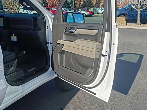 New 2026 Chevrolet Silverado 1500 ZR2 image 24