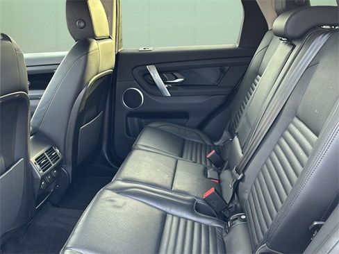 Used 2020 Land Rover Discovery Sport image 20