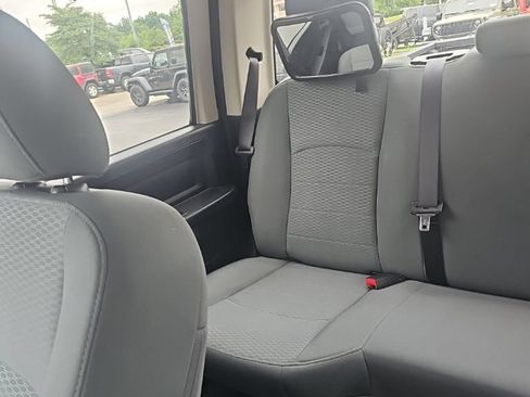 Used 2015 RAM 1500 Express AWD/4WD image 14