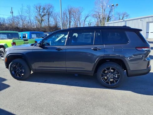 New 2025 Jeep Grand Cherokee L Limited image 7