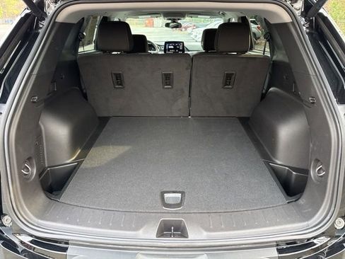 Used 2024 Chevrolet Blazer LT w/ Convenience Package image 26