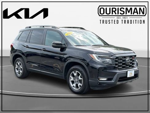 Used 2023 Honda Passport TrailSport image 1