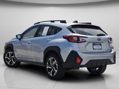 Used 2025 Subaru Crosstrek 2.5i Premium AWD/4WD image 23