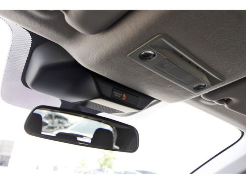 Certified 2025 Nissan Kicks SV image 23