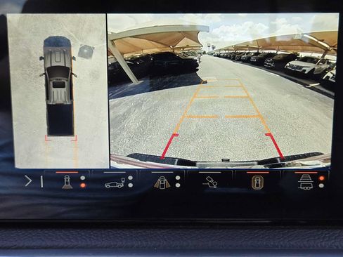 Certified 2025 GMC Sierra 3500 Denali w/ Denali Reserve Package AWD/4WD image 19