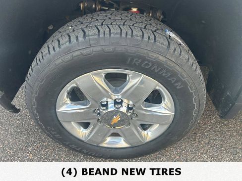 Used 2022 Chevrolet Silverado 2500 LTZ w/ LTZ Convenience Package image 40