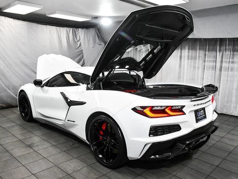 Used 2025 Chevrolet Corvette Z06 w/ Battery Protection Package RWD image 57