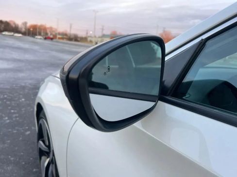 Used 2021 Honda Accord Sport image 28