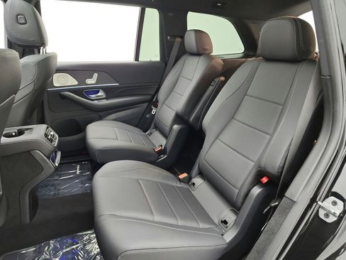 Used 2026 Mercedes-Benz GLS 450 4MATIC image 22