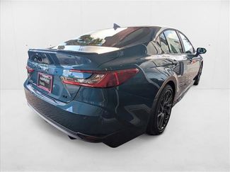 New 2025 Toyota Camry SE FWD video 2