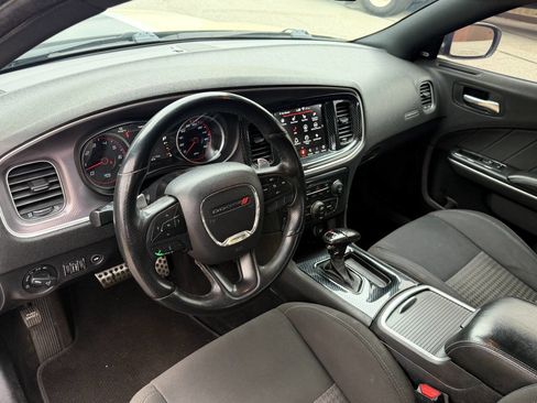 Used 2019 Dodge Charger Scat Pack image 22