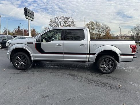 Used 2017 Ford F150 Lariat w/ Equipment Group 502A Luxury image 8