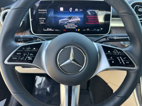 Used 2025 Mercedes-Benz C 300 Sedan image 24