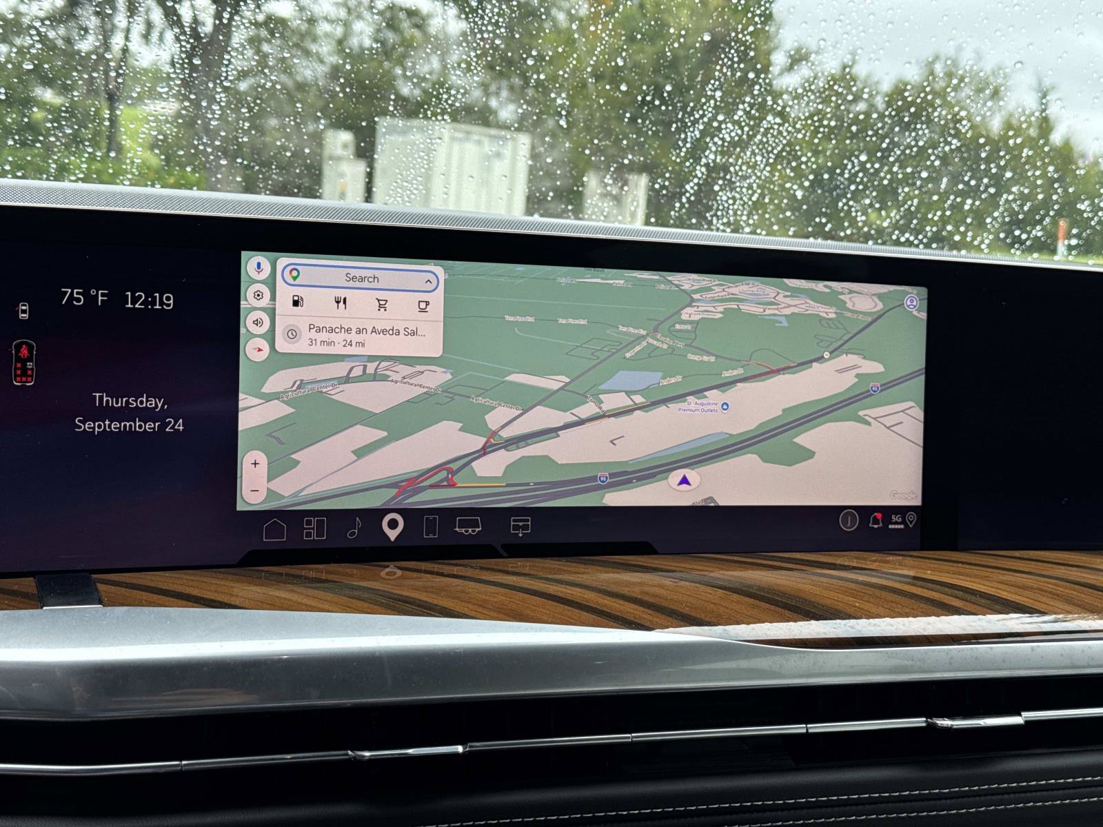 Certified 2026 Cadillac Escalade ESV Platinum Sport w/ LPO, ONYX Package AWD/4WD image 19