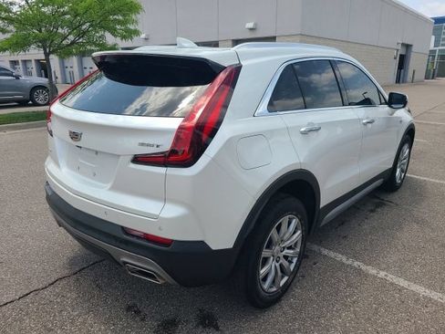 Used 2023 Cadillac XT4 Premium Luxury w/ Enhanced Visibility Package AWD/4WD image 7