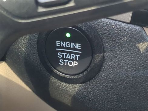 Used 2022 Ford Escape SE w/ Convenience Package image 28